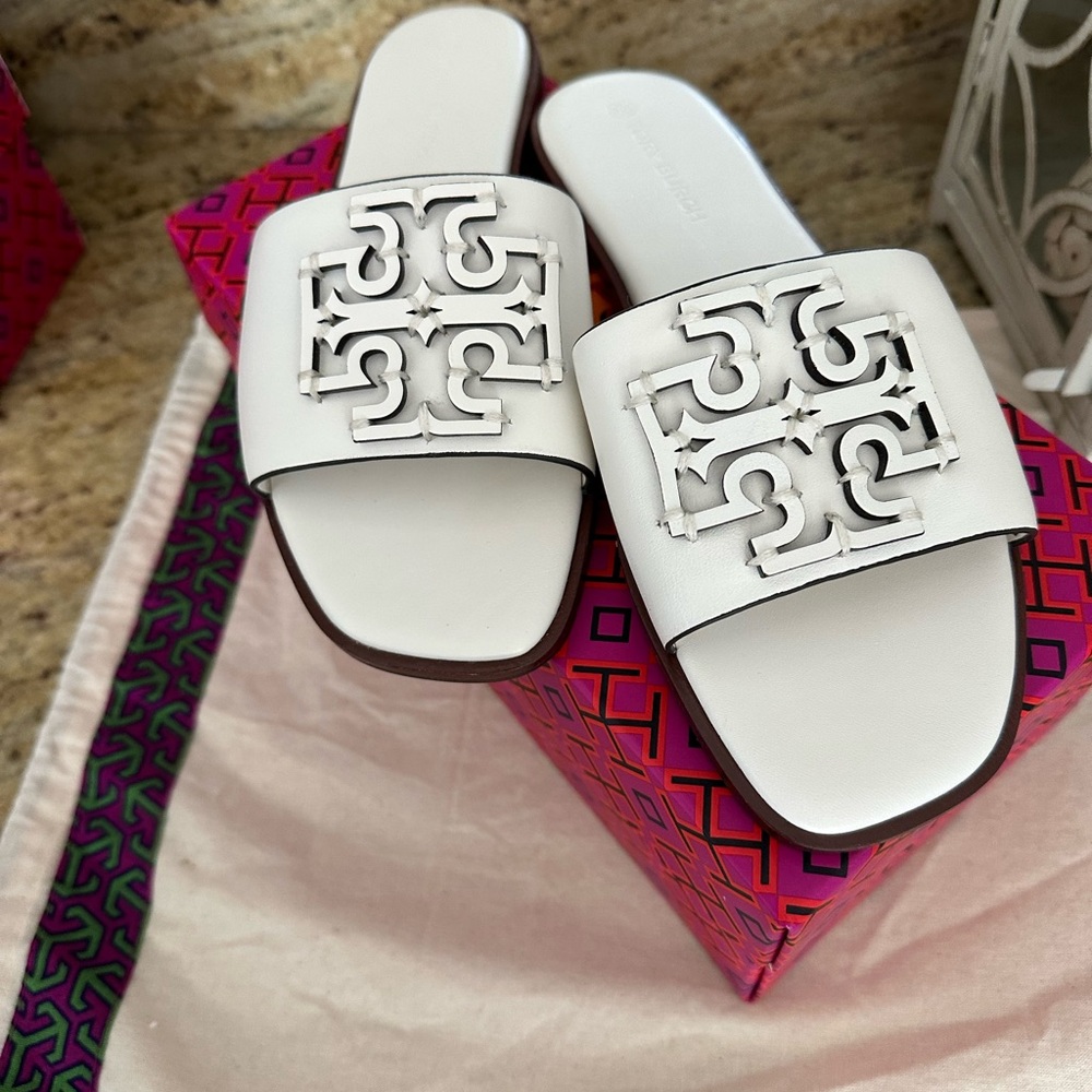 New Tory Burch slides white millet - Picture 2 of 5